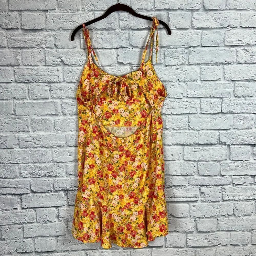 Wild Fable Mini Summer Dress Floral Tie Back Straps Ruffle Hemline Size XXL